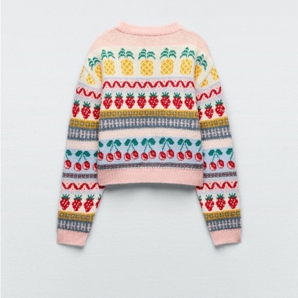 Zara Jacquard Fruit Strawberry Cherry Pineapple Sweater M Knit Fall Blogger Fave - Picture 12 of 16